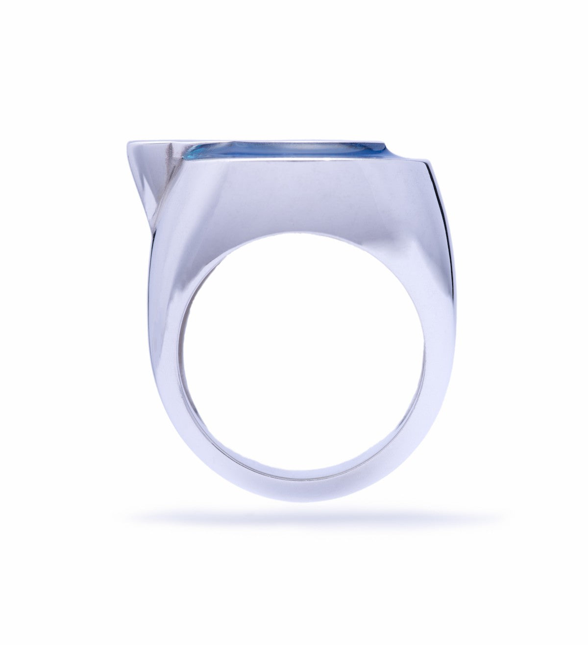 BLUE CHEVALIER RING