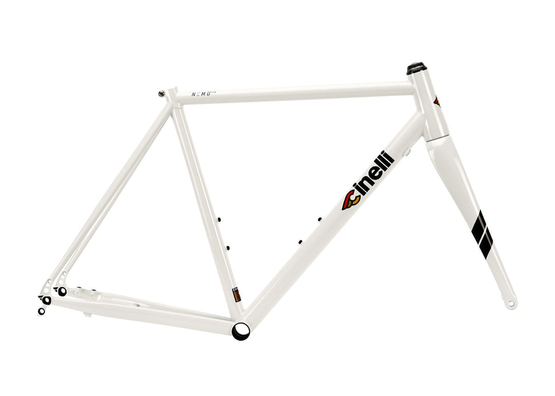 イタリア製　CHINELLI GAMMA シルバー＆クリスタル 水差し Cinelli Official Website
